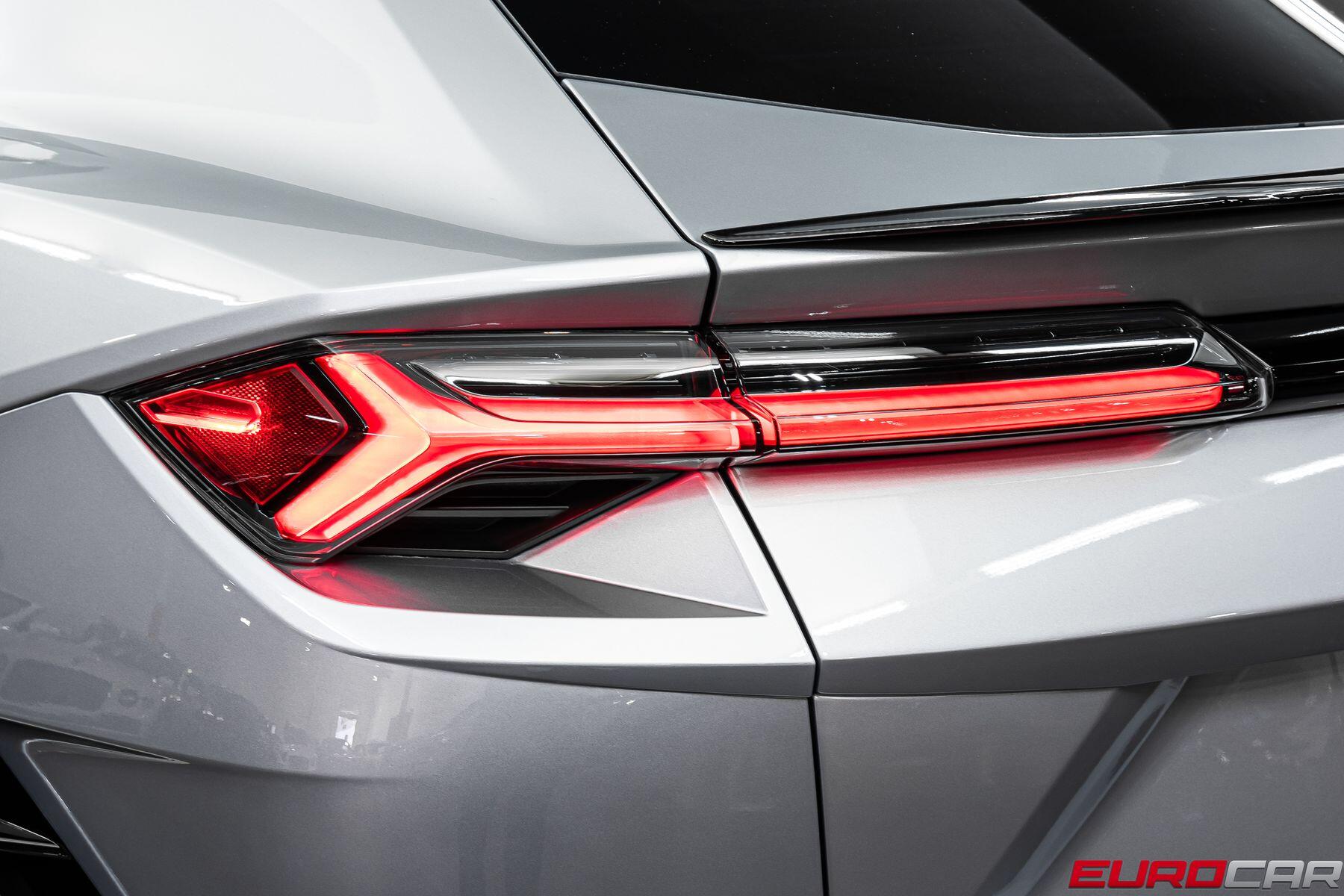 2024 Lamborghini Urus Performante *HUGE CARBON OPTIONS * SUNROOF*Image 27