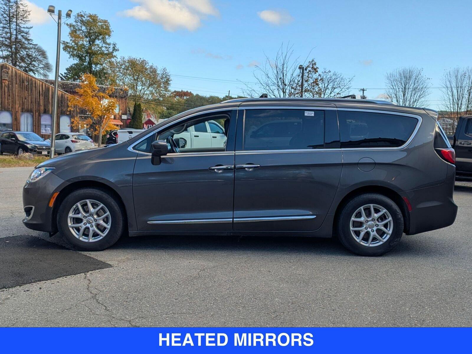 Used 2020 Chrysler Pacifica Touring L with VIN 2C4RC1BG0LR134659 for sale in Brattleboro, VT
