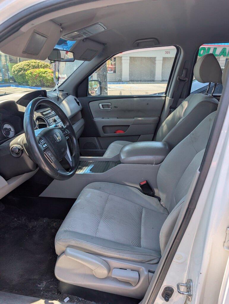 2013 Honda Pilot LX - Photo 24