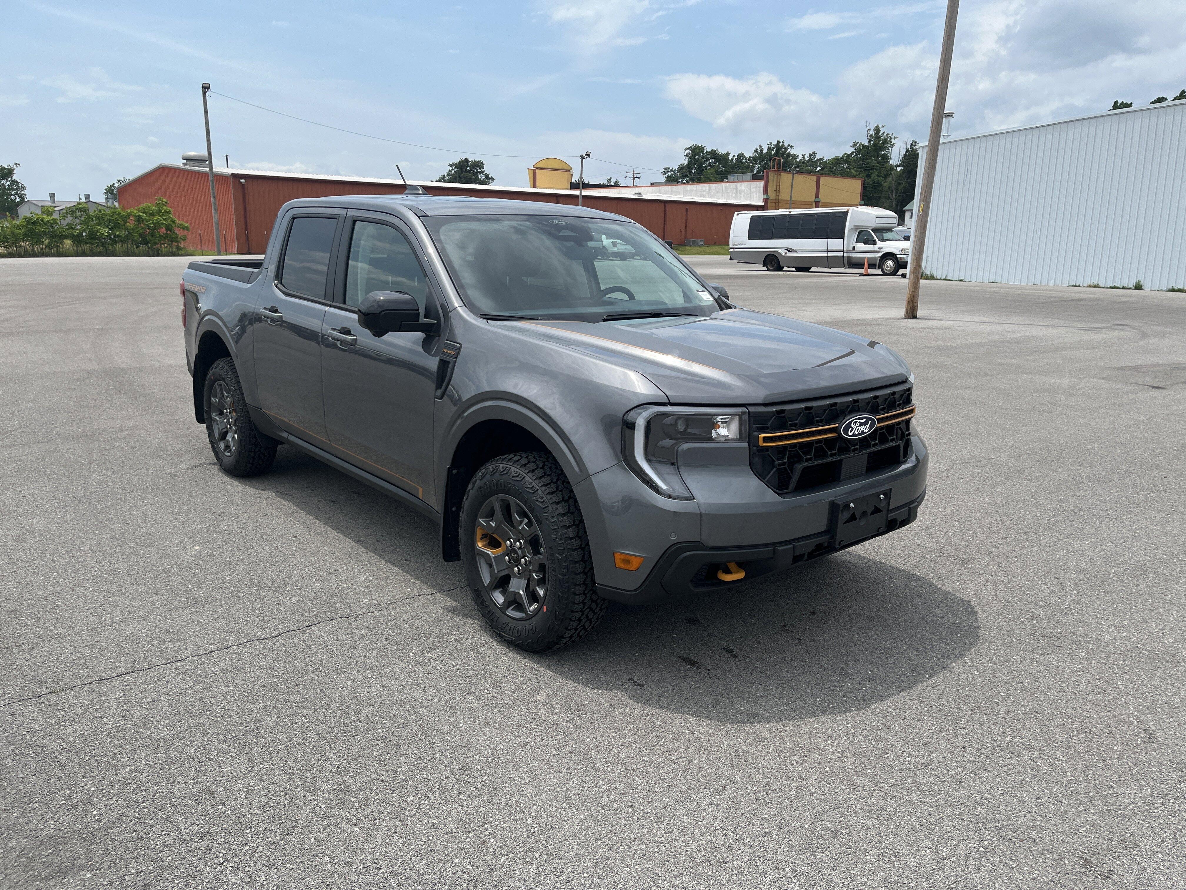 2026 Ford Maverick Tremor 4WD's photo