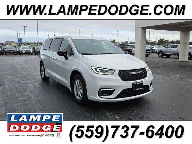 2026 Chrysler Pacifica New   Pacifica Select