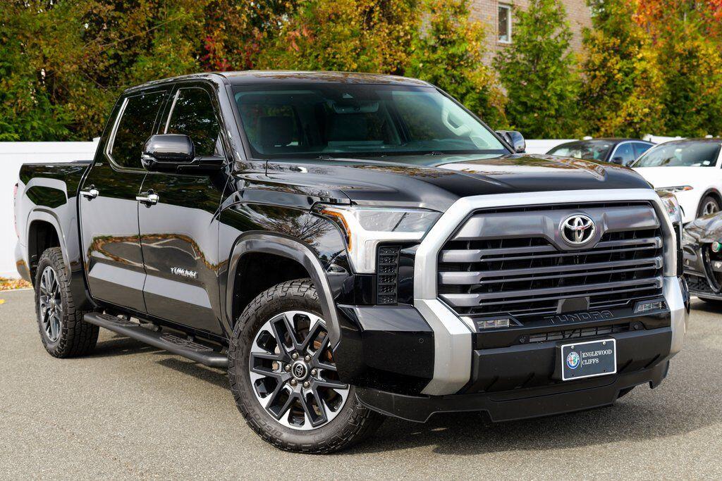 2023 Toyota Tundra Limited's photo