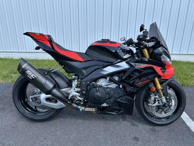 2026 Aprilia Tuono V4 1100 Factory Edition