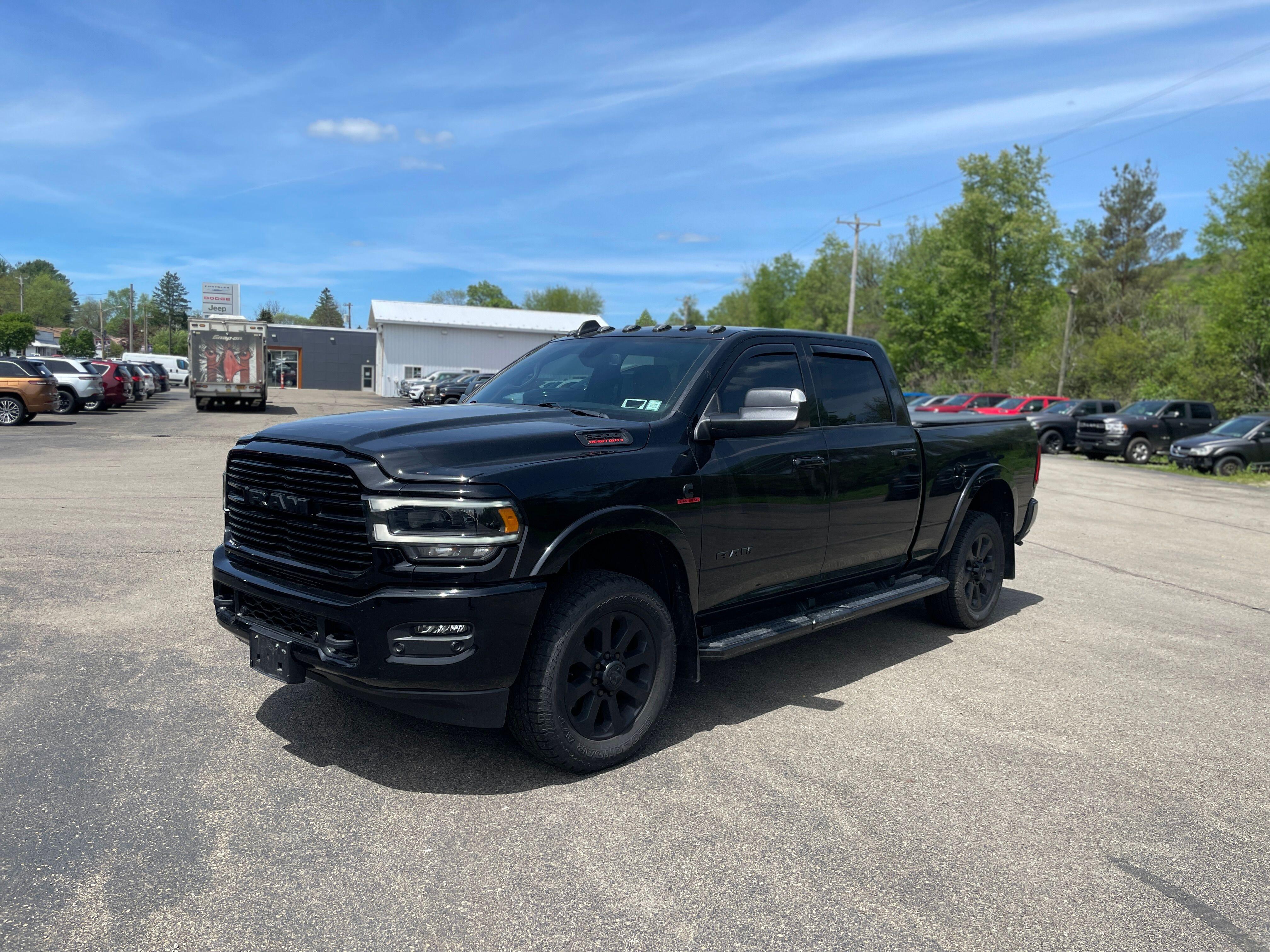 2022 RAM 3500 Laramie 4X4 Crew Cab SWB's photo