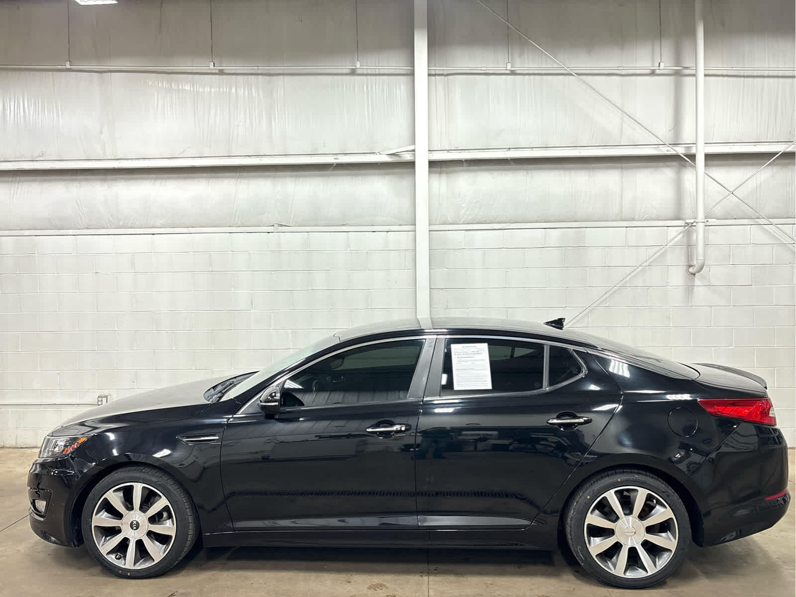 Used 2013 Kia Optima SX with VIN 5XXGR4A6XDG111559 for sale in Wilmington, OH