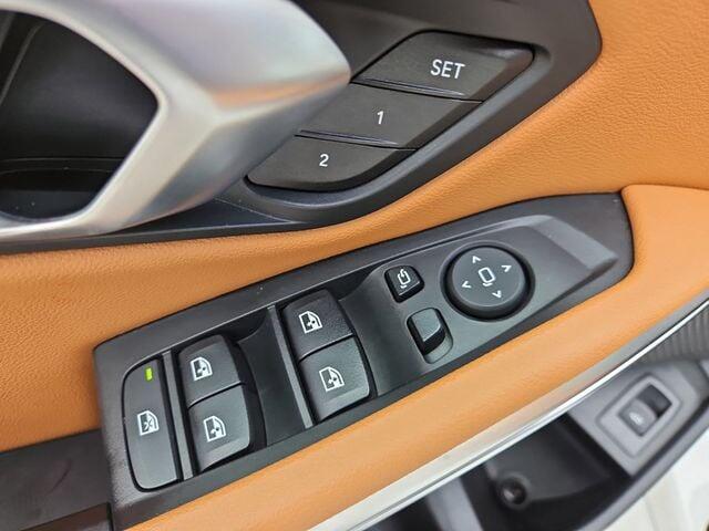 2022 BMW 3 Series 330i - Photo 24
