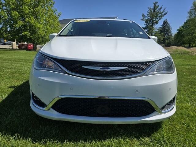 Used 2018 Chrysler Pacifica Touring L with VIN 2C4RC1BG2JR269901 for sale in Angola, IN