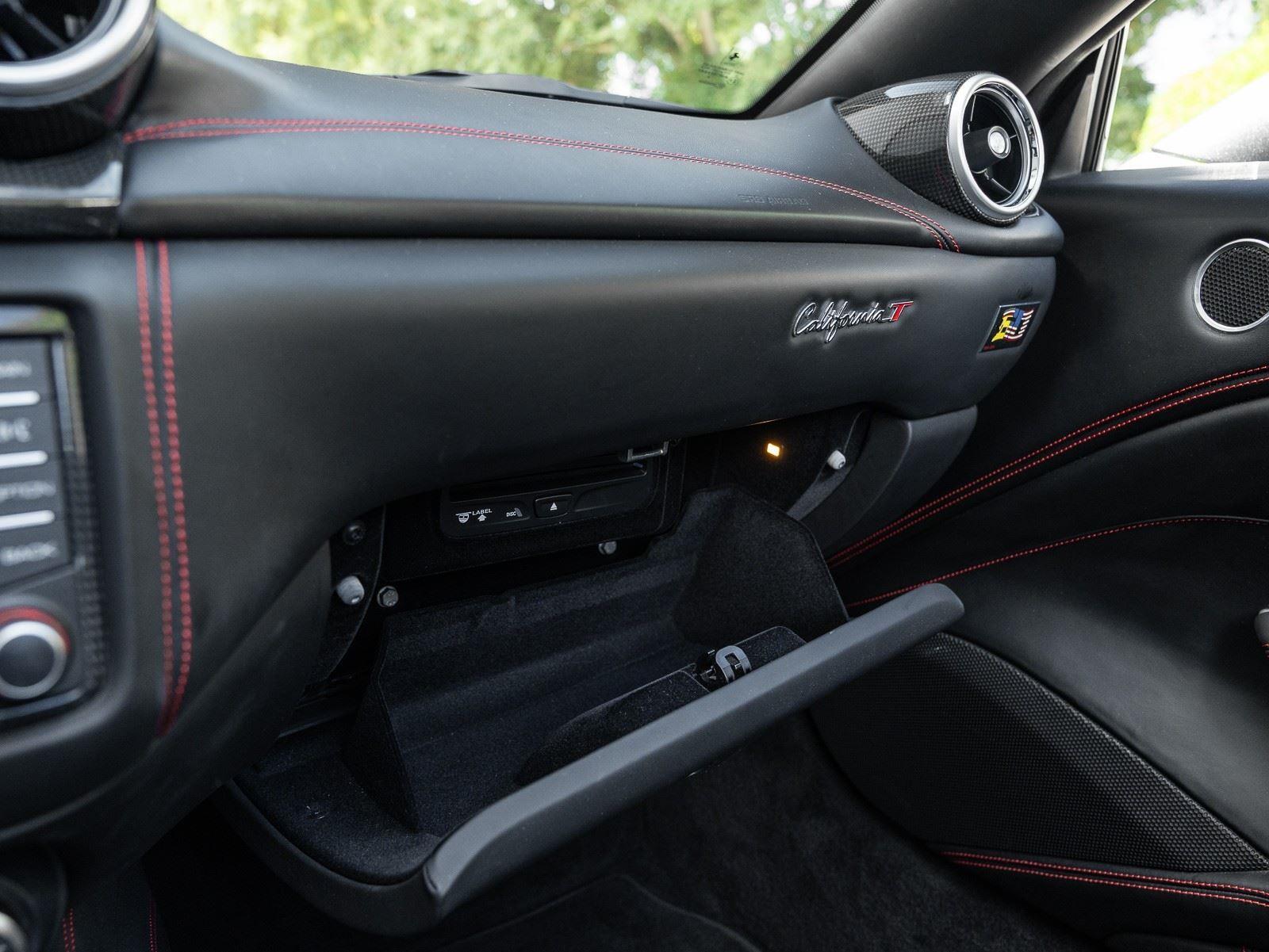 Used 2015 Ferrari California 