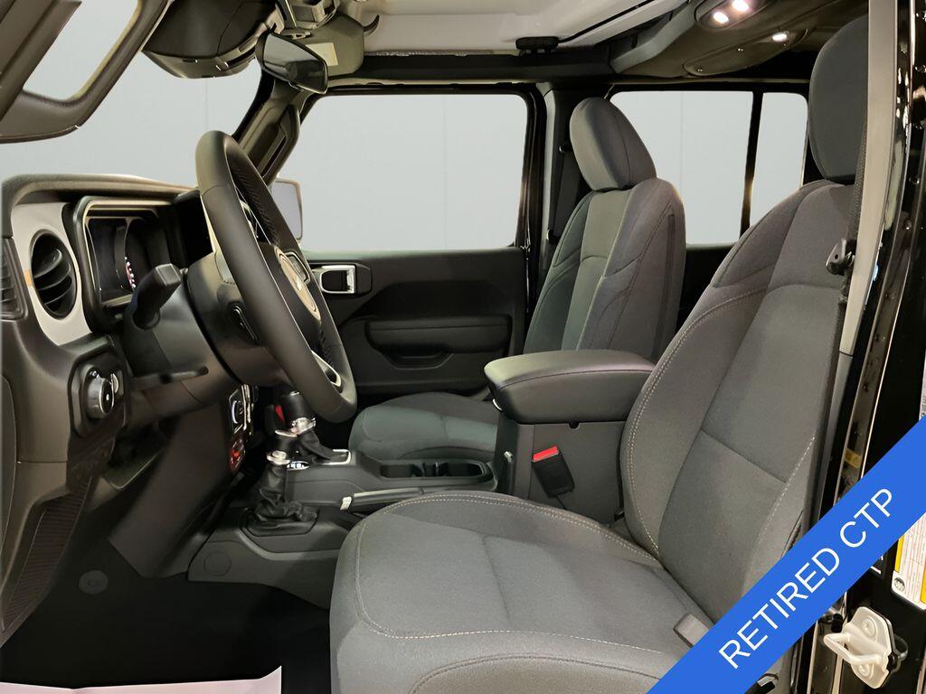 2026 Jeep Wrangler 4-Door Willys - Photo 11