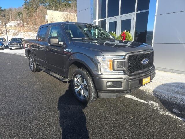 2020 Ford F-150 XL's photo