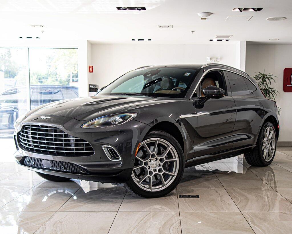 2021 Aston Martin DBX Base