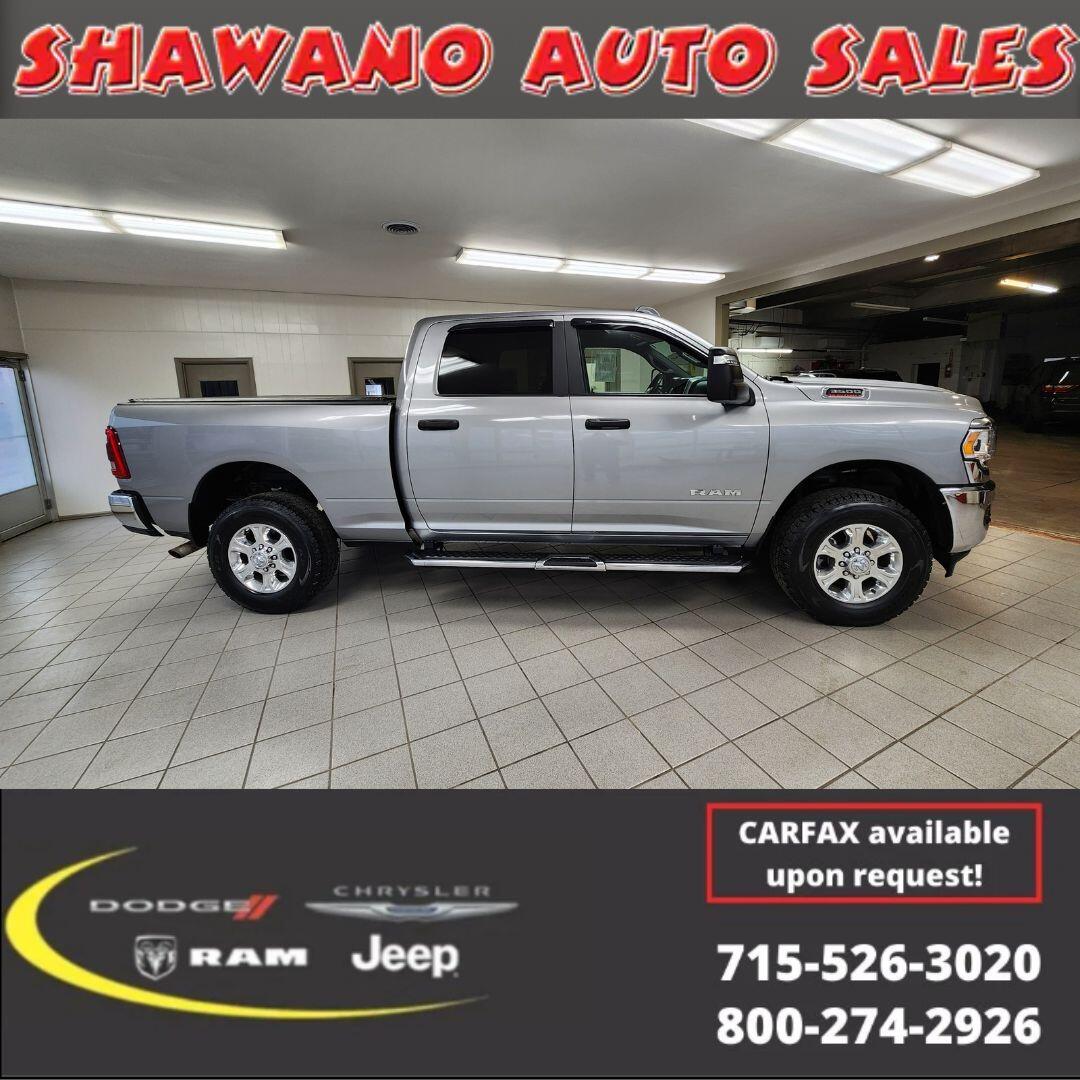 2023 RAM 3500 Big Horn 4X4 Crew Cab SWB's photo