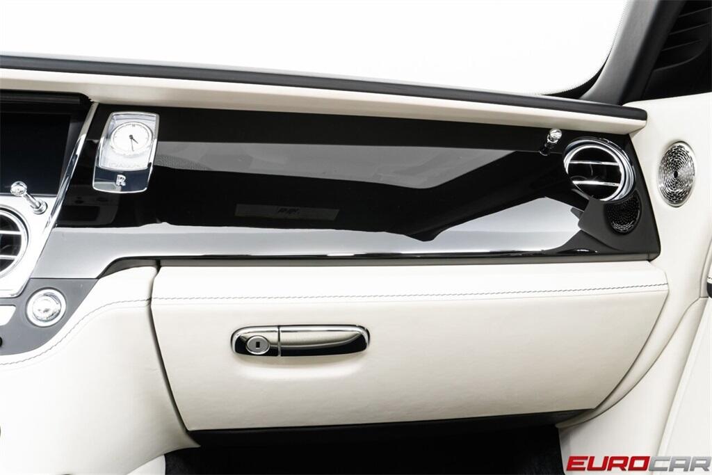 Used 2018 Rolls-Royce Dawn *BESPOKE INTERIOR * IMMACULATE CONDITION*Image 31