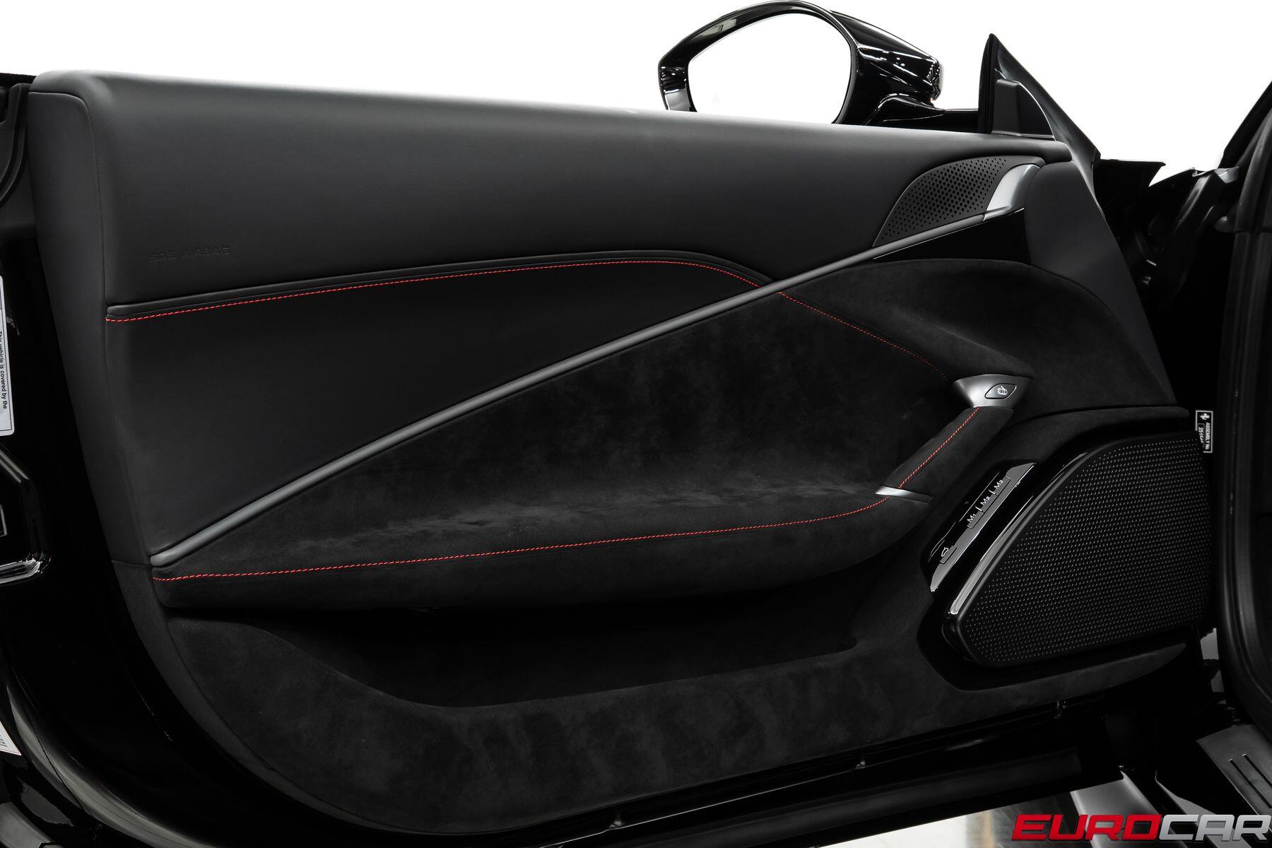 2026 Ferrari Roma Spider *CARBON STEERING WHEEL * FRONT PPF*Image 27