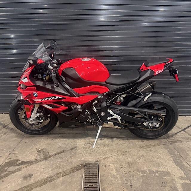 2024 BMW S 1000 RR