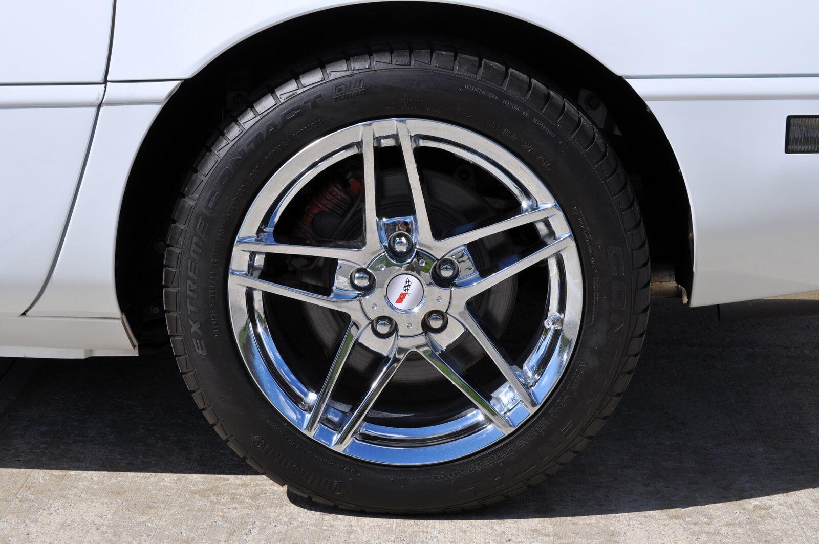 1996 Chevrolet Corvette - Photo 8