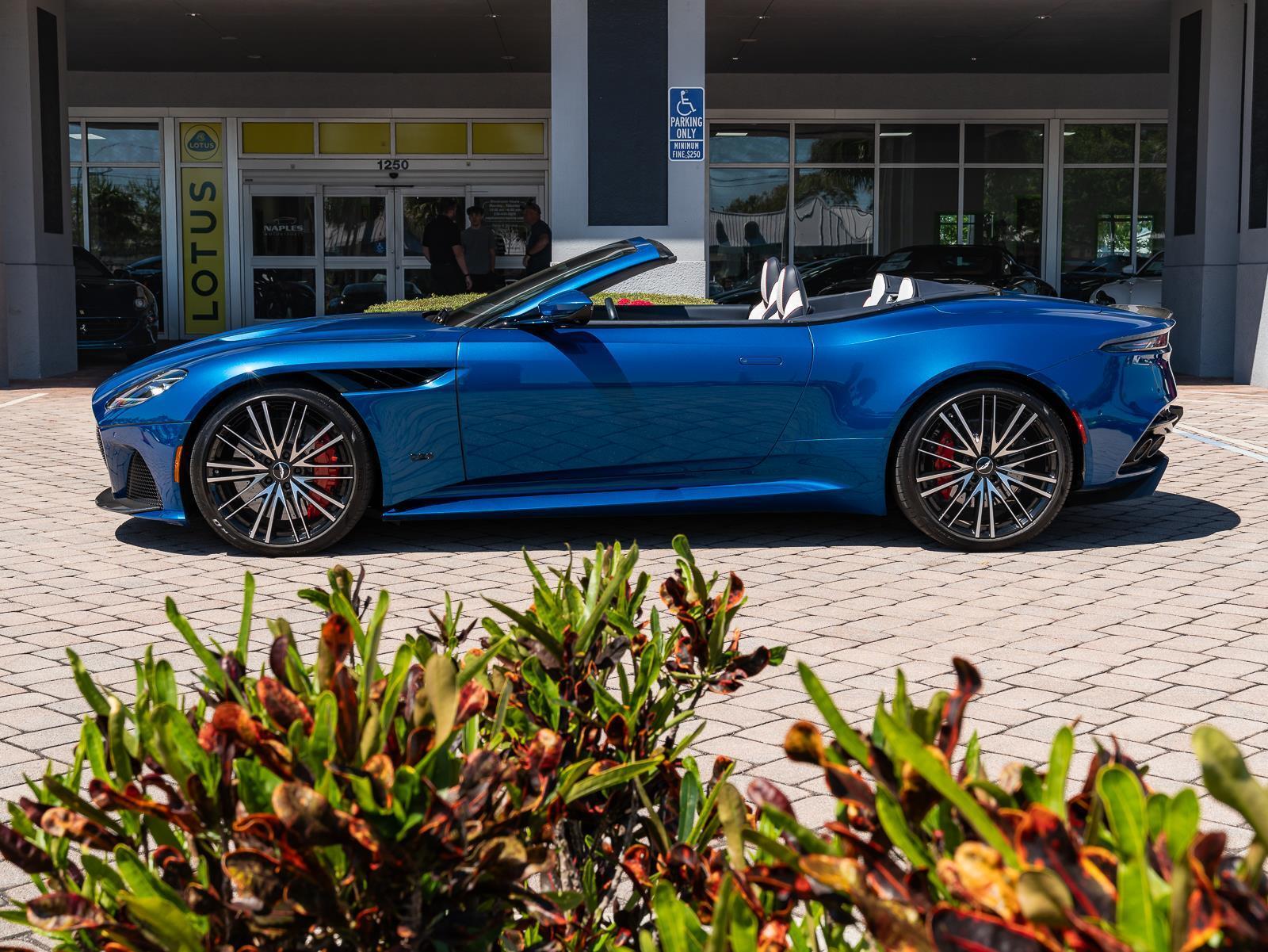 Used 2022 Aston Martin DBS Superleggera