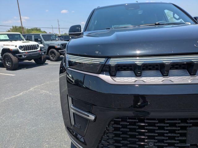 2026 Jeep Grand Wagoneer Limited Reserve - Photo 10