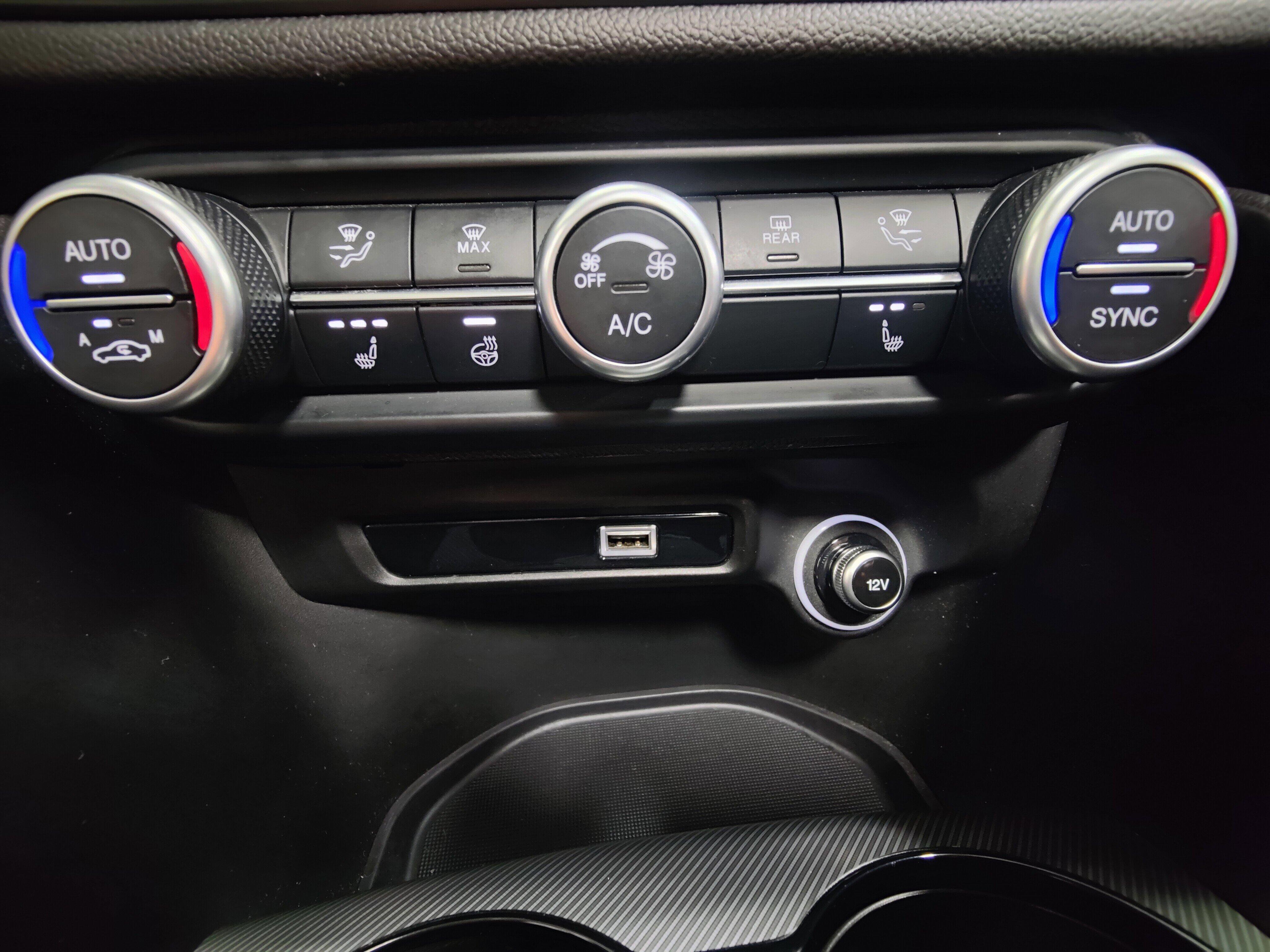 2024 Alfa Romeo Giulia Ti - Photo 21