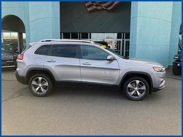 Used 2019 Jeep Cherokee Limited with VIN 1C4PJMDX8KD345203 for sale in New Britain, CT