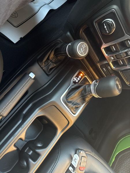 New 2026 Jeep Wrangler 4-door SaharaImage 15