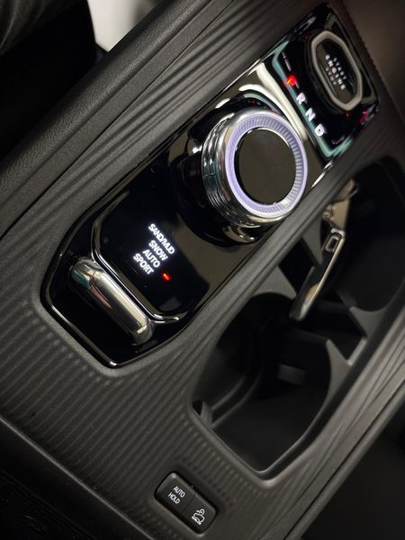 New 2026 Jeep Cherokee Limited Altitude 4x4Image 15