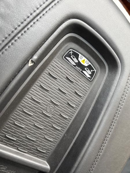 Used 2016 Cadillac Escalade Luxury CollectionImage 24