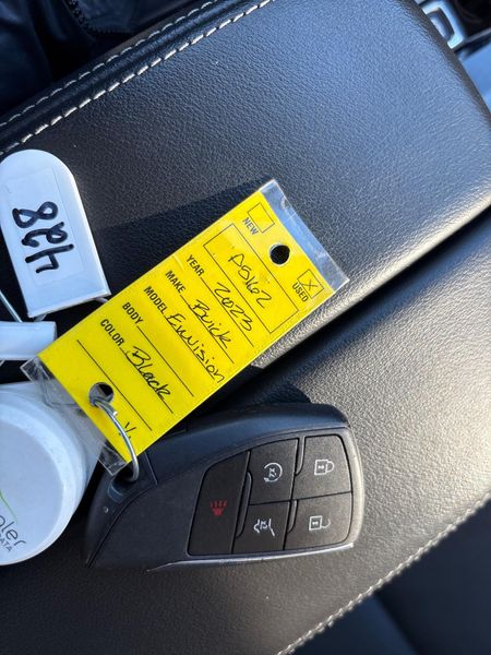 Used 2023 Buick Envision EssenceImage 21