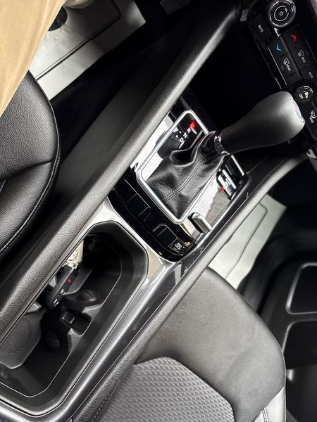 Used 2025 Jeep Compass LatitudeImage 15