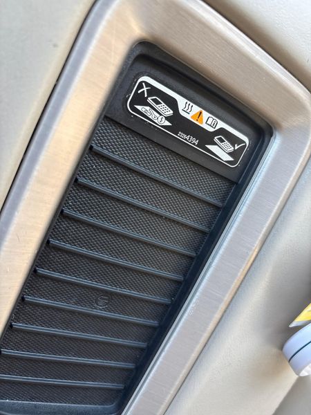 Used 2017 GMC Yukon DenaliImage 31