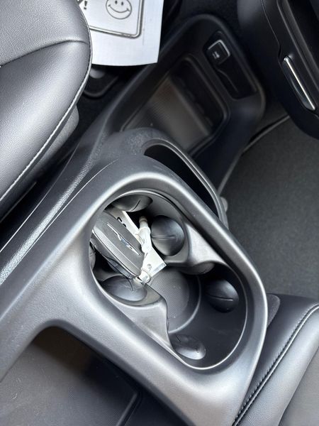 New 2025 Chrysler Pacifica SelectImage 18