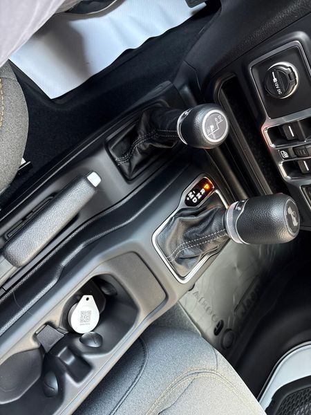 New 2026 Jeep Wrangler 4-door Sport SImage 15