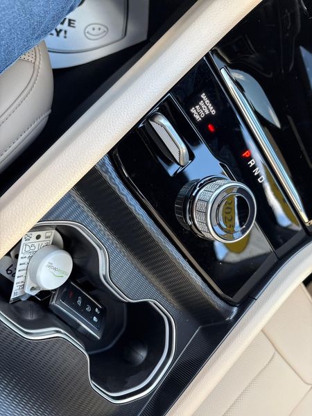 New 2025 Jeep Grand Cherokee L Limited 4x4Image 19