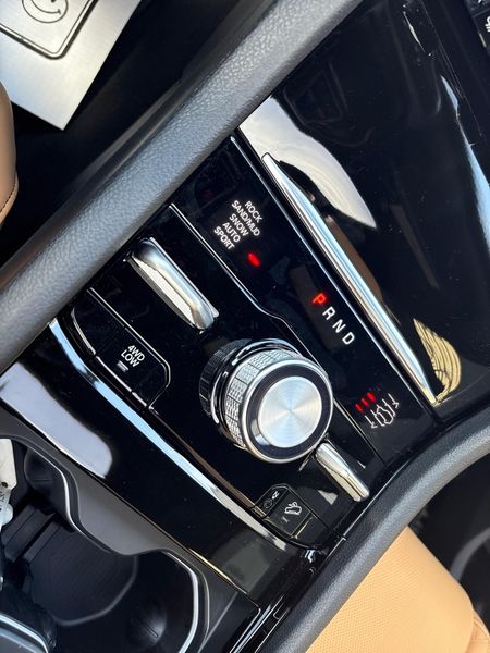 New 2025 Jeep Grand Cherokee L Summit 4x4Image 19