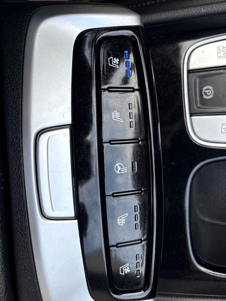 Used 2023 Hyundai Santa Cruz LimitedImage 20