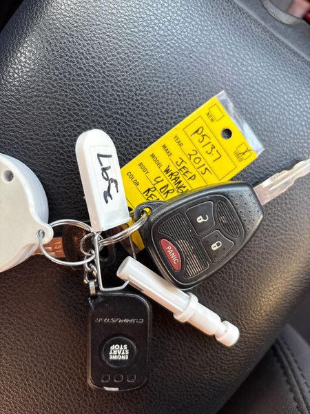 Used 2015 Jeep Wrangler Unlimited SportImage 22