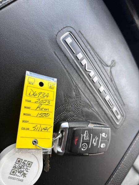 Used 2023 RAM 1500 LimitedImage 28