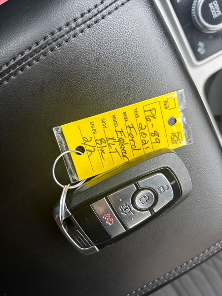 Used 2021 Ford Explorer XLTImage 24