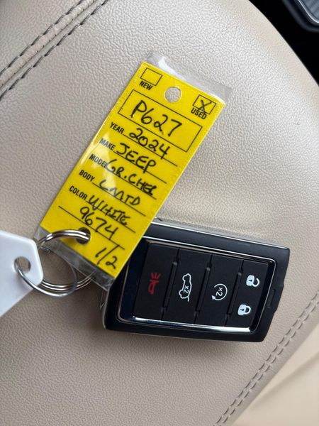 Used 2024 Jeep Grand Cherokee LimitedImage 24