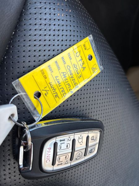 Used 2023 Chrysler Pacifica LimitedImage 25