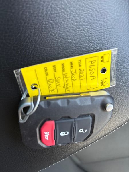 Used 2021 Jeep Wrangler Unlimited SaharaImage 22