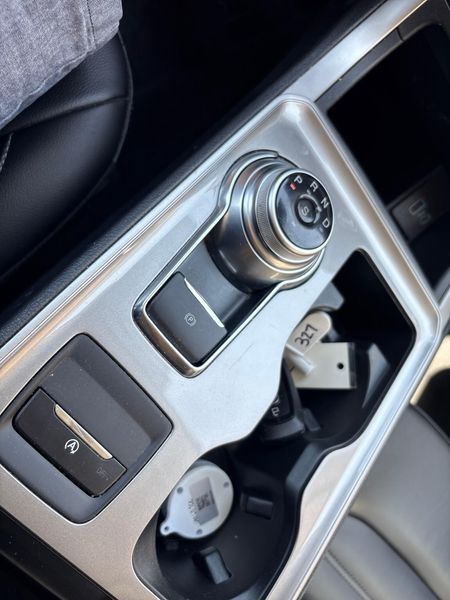 Used 2024 Ford Edge SELImage 16