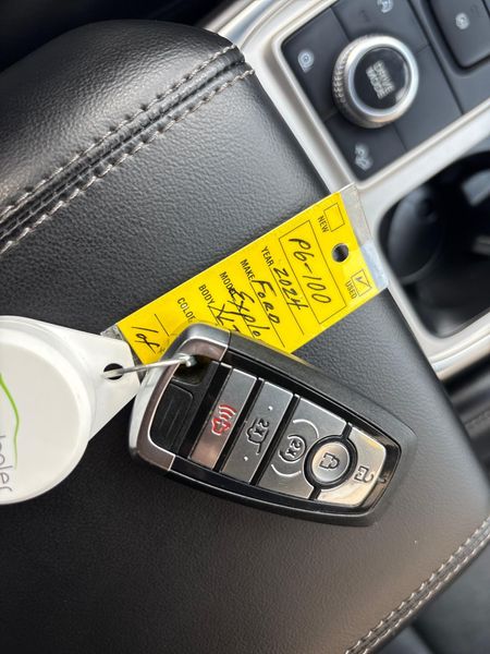 Used 2024 Ford Explorer XLTImage 25