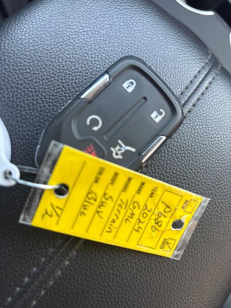 Used 2024 GMC Terrain SLTImage 22