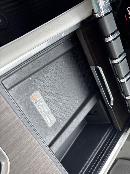 2024 GMC Acadia AWD DenaliImage 21