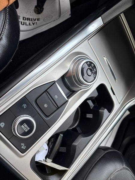 Used 2020 Ford Explorer LimitedImage 21