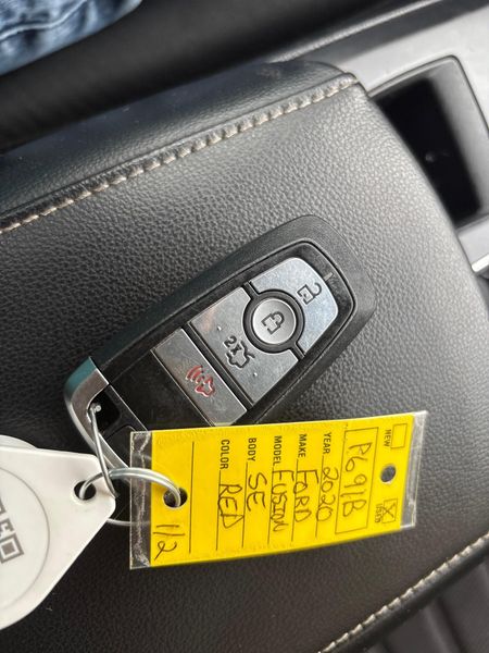 Used 2020 Ford Fusion SEImage 22