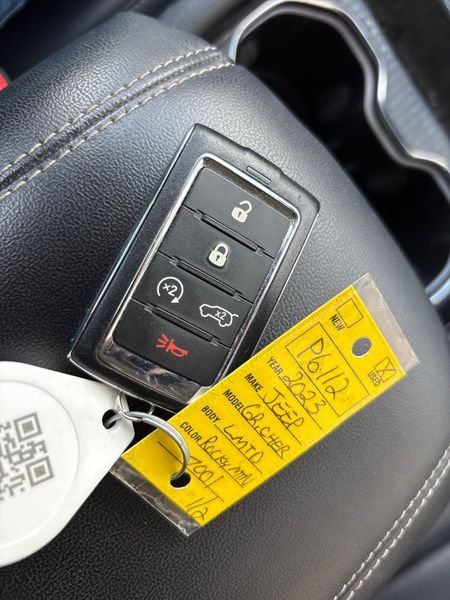 Used 2023 Jeep Grand Cherokee LimitedImage 24