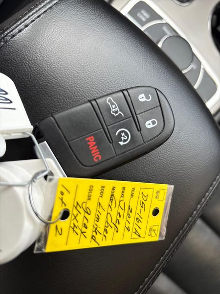 Used 2019 Jeep Grand Cherokee LimitedImage 25