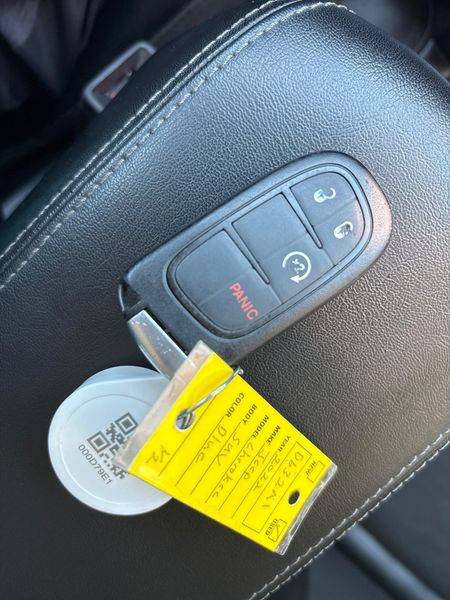 Used 2022 Jeep Cherokee Latitude LuxImage 23